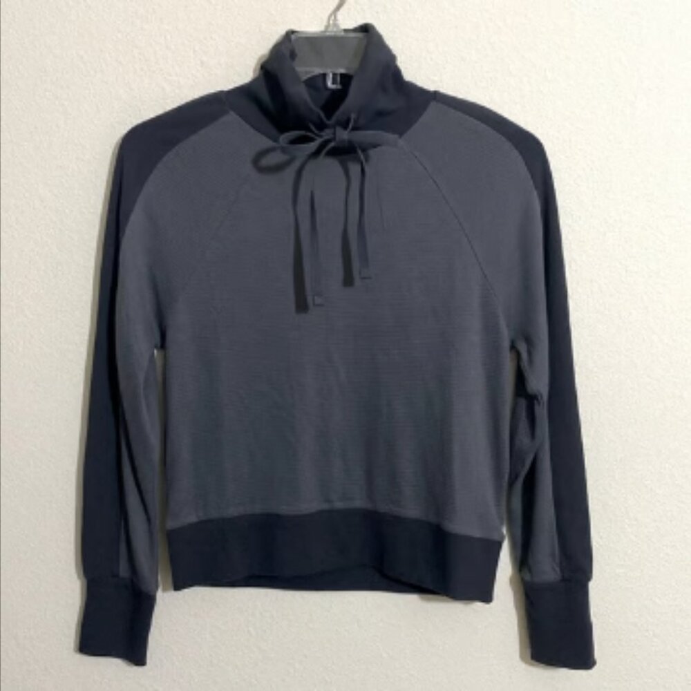 MONROW Light Weight High-neck Shirt Top Women's Size XS